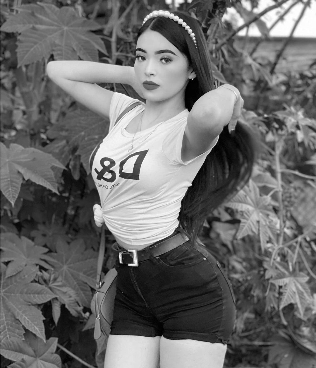 Perla Priscila @perla_priscila Foto Pack #1944 | Profile Rate