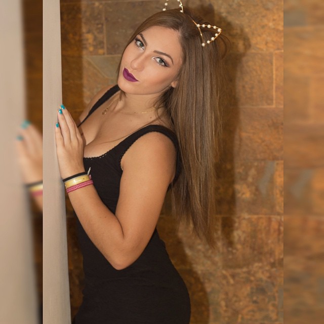 Ana Bruna Avila @anabruna Foto Pack #6356 | Profile Rate