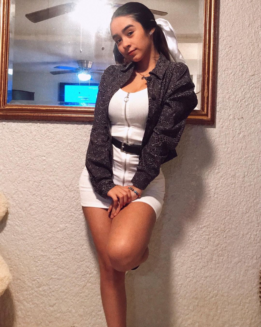 Angela Espinosa @angie_ea Foto Pack #9071 | Profile Rate